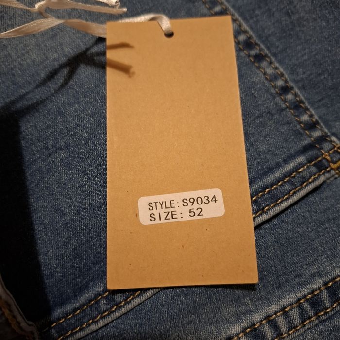 Sprzedam jeansy nowe