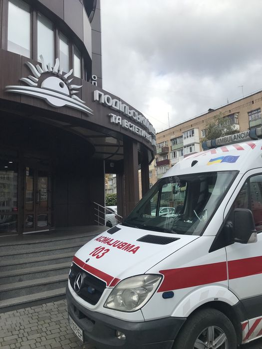 Перевезення лежачих хворих та людей з обмеженими фізичними можливостям