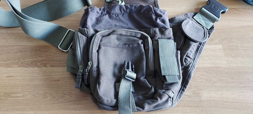 Bolsa de cintura verde desportiva caminhada ou outro