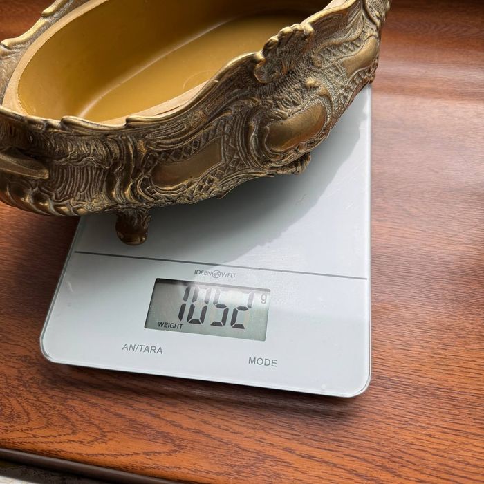 Żardiniera Mosiężna w Secesyjnym stylu