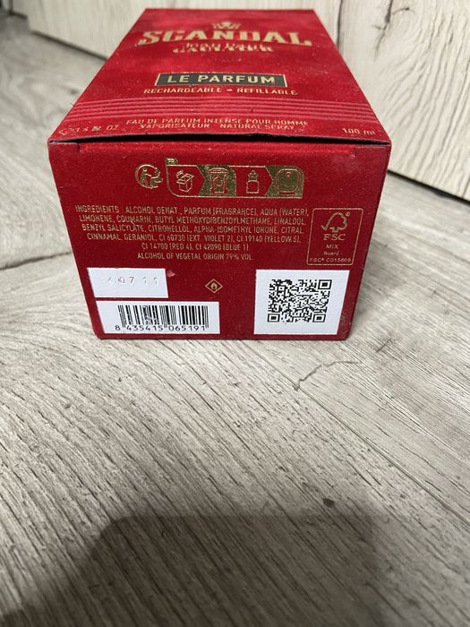 Jean paul gaultier scandal le parfum