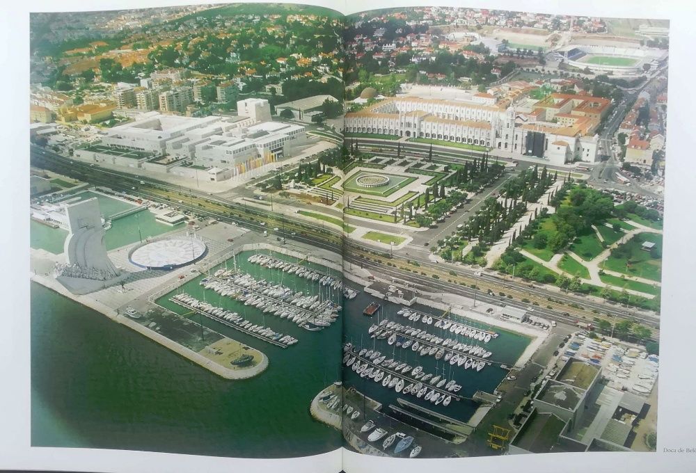 “Lisboa em Voo Balão”, de Carlos Gil (1998)