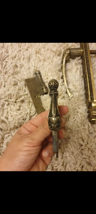 Puxadores e dobradiças vintage para 3 portas64738049172993121