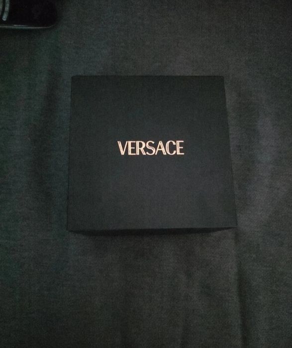 Relógio Versace V-dome