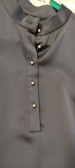 Элегантное платье Vilonna