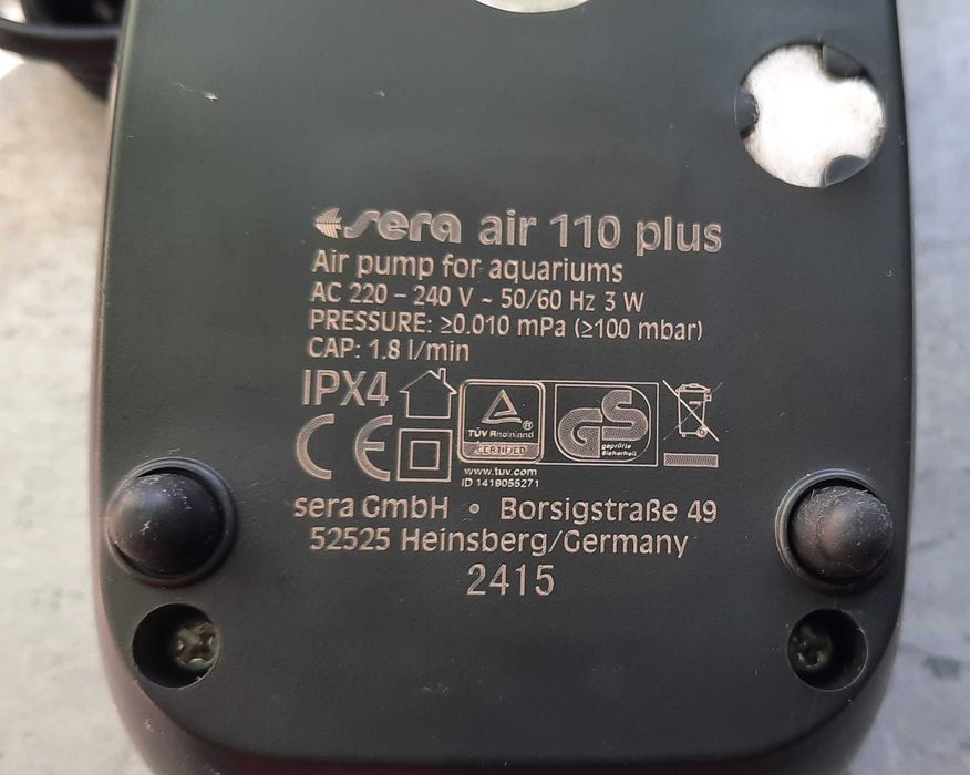 Pompka akwariowa SERA air 110 plus.