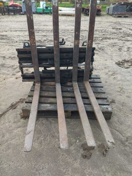 Widły do palet, paleciak, karetka