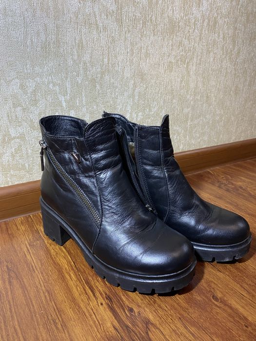 Ботинки женские зимние