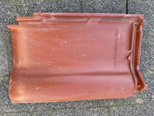 dachówki ceramiczne 14m2 Roben Monza plus dachówka ceramiczna 140szt