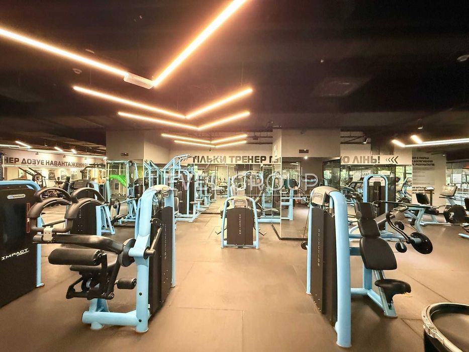 Продаж фасадного комерційного приміщення в ЖК Park Avenue VIP