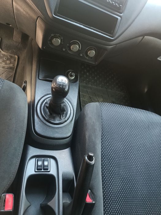 Mitsubishi Lancer 2006 1.6 газ/бенз