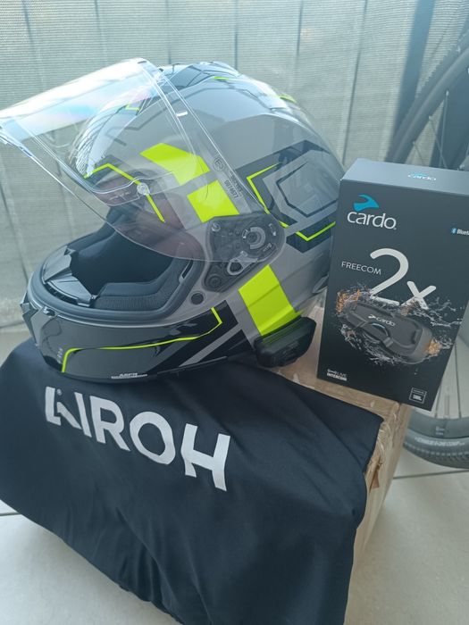 Kask motocyklowy Airoh Spark 2 z interkomem Cardo freecom2x . Rozmiar L