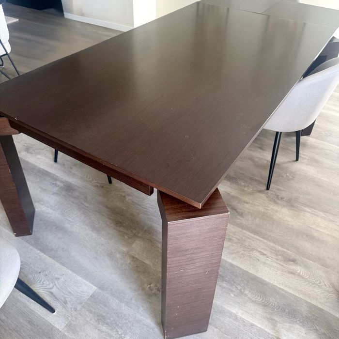 Mesa de Jantar Extensível em Madeira Maciça (1,80 m até 2,80 m)