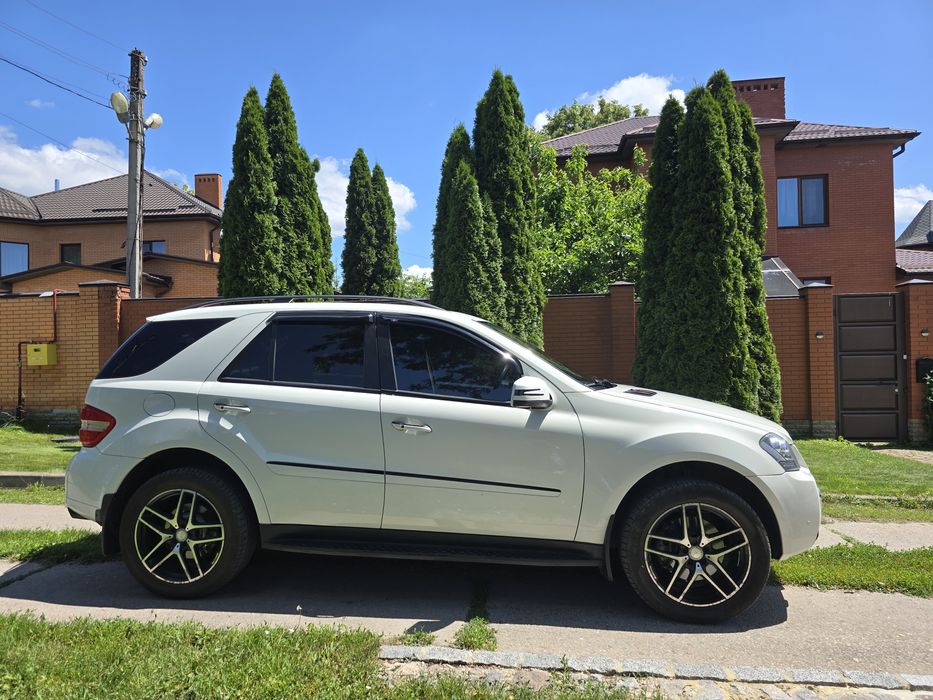 Продам Mercedes ML 164 AMG 5.5 ГБО
