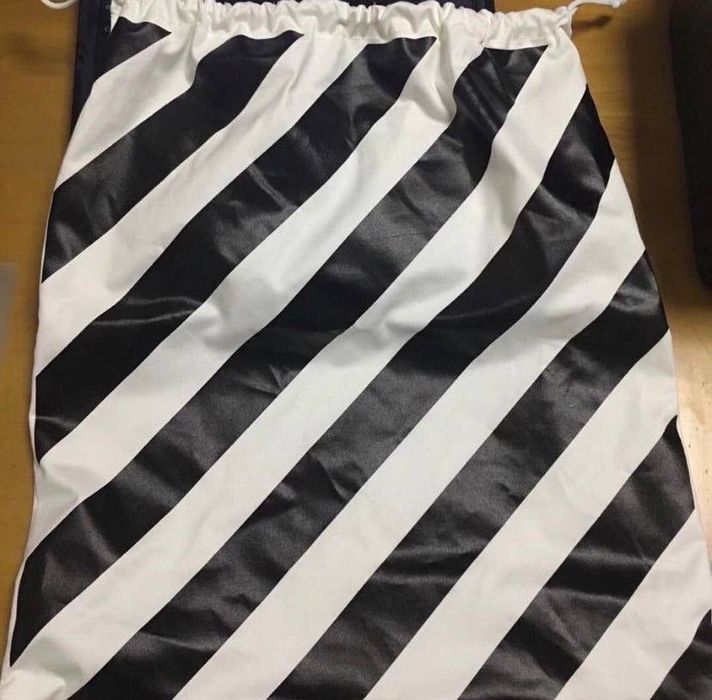 Off-White Printed Canvas юкзак червоний чоловічий palm chrome air