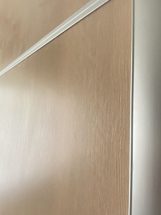 Duża szafa garderoba drzwi przesuwne lustro