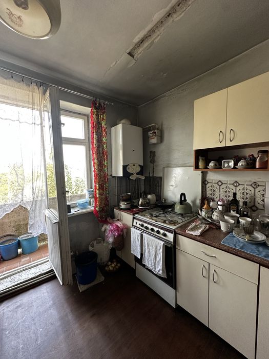 Продається 3 кімнатна квартира в Мукачево