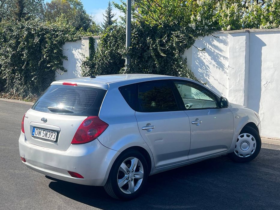 Kia Ceed 1.6LPG // Kompaktowy // Zadbany // Zamiana // Święta Otwarte