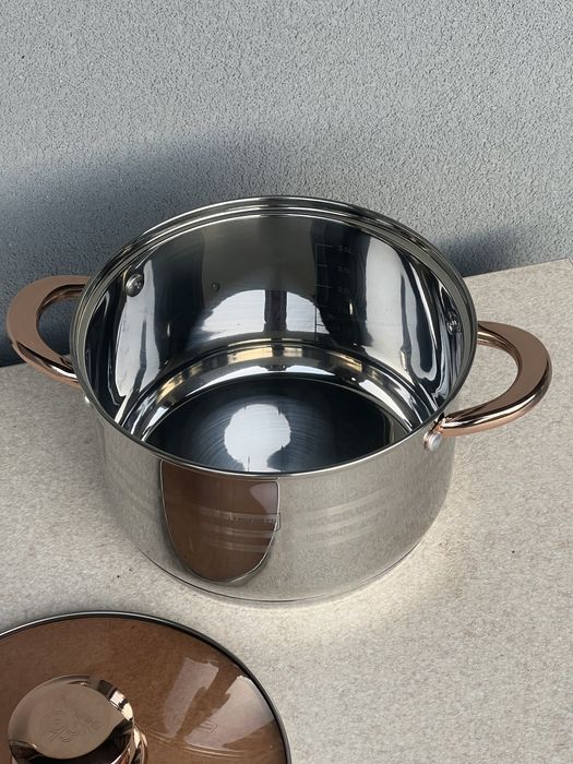 (3.6 л) Каструля з кришкою