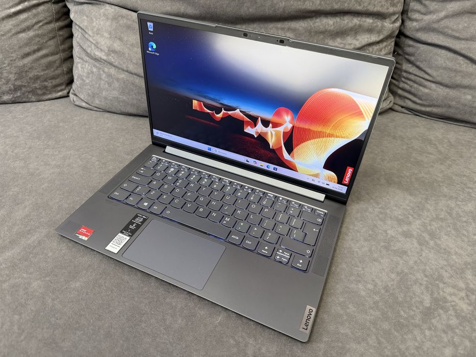 Laptop Lenovo Yoga Slim 7 AMD Ryzen 5 16GB 256GB Windows 11 Home