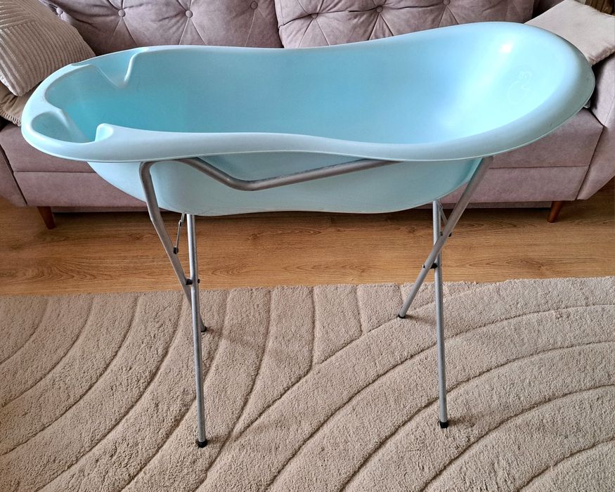 Wanienka ze stelażem