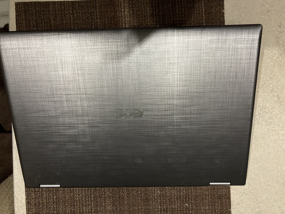 Laptop Acer, dotykowy