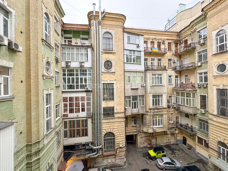 4+-rooms apartment apartment by the address st. Bogdana Khmelnitskogo (area 148 m²) - Atlanta.ua - photo 12