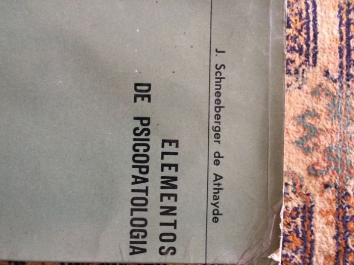 Livro antigo '' Elementos de Psicopatologia''