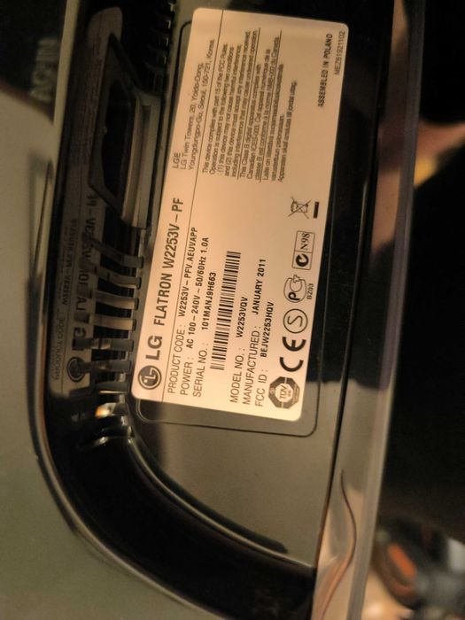 LG FLATRON W2253V-PF Monitor64563915235971123