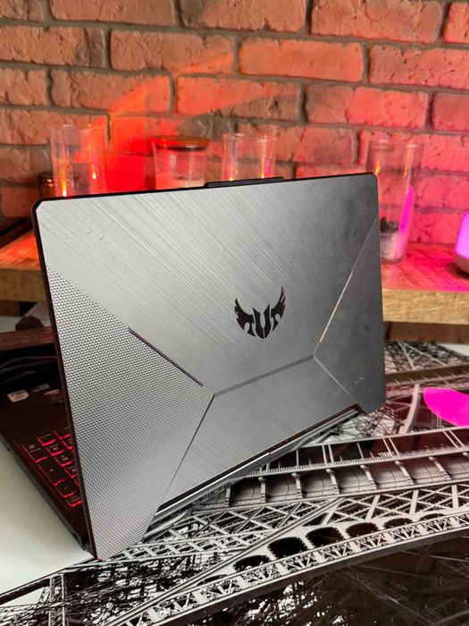 Laptop gamingowy ASUS TUF Gaming F15: i5 / 16GB / SSD 512GB / GTX 1650