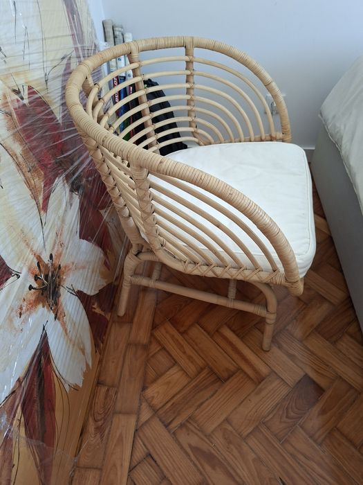 Cadeira de verga com almofada como nova