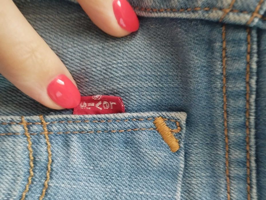 Dżinsy Levi's damskie 627 straight fit