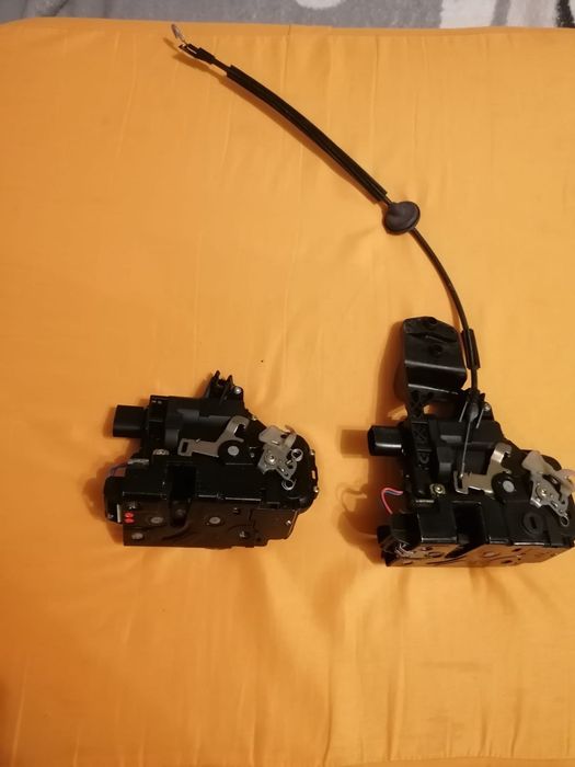 Zamki do drzwi VW Passat b5