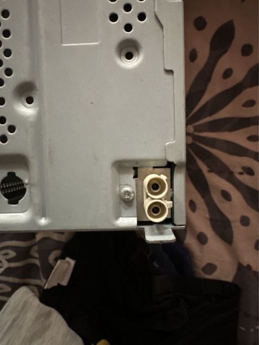 Автомагнитола Delphi de2-ddm