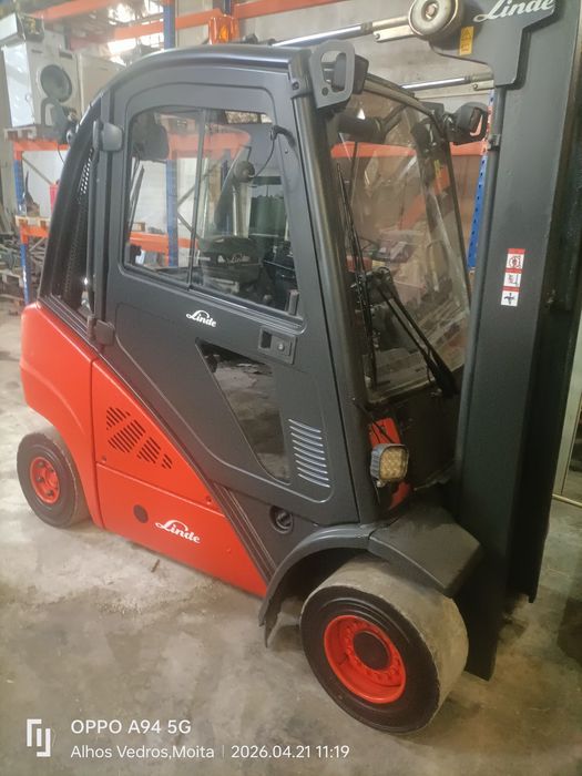 Empilhador Linde 2.5 ton Diesel