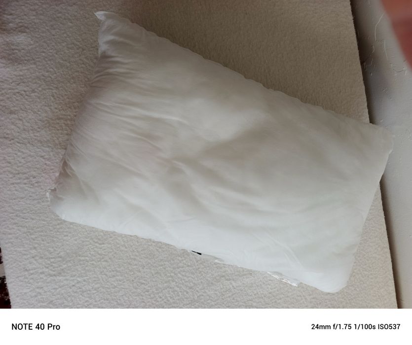 Poduszka biała Ikea