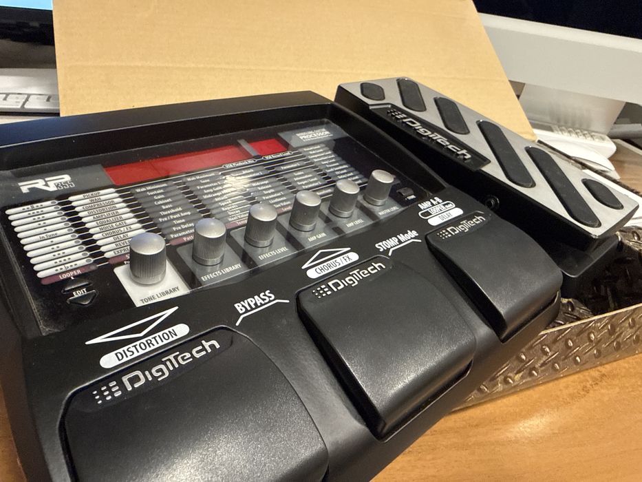 Pedaleira Digitech RP 356