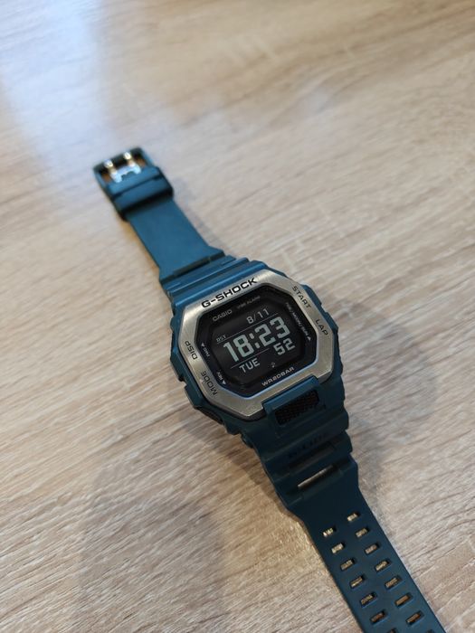 Zegarek Casio G-SHOCK GBX-100 -2ER