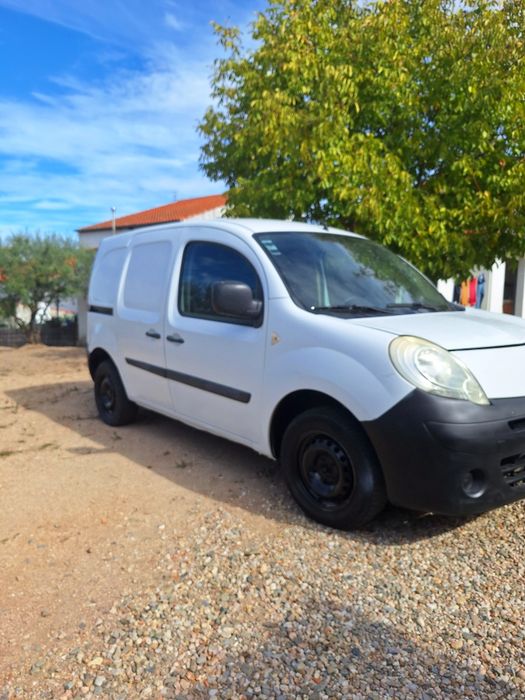 Renault Kangoo - Ano 2010