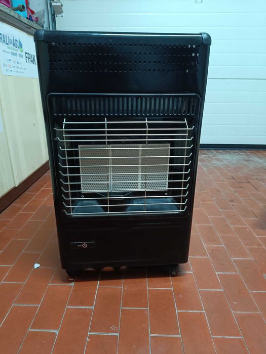 Aquecedor a gás com garrafa