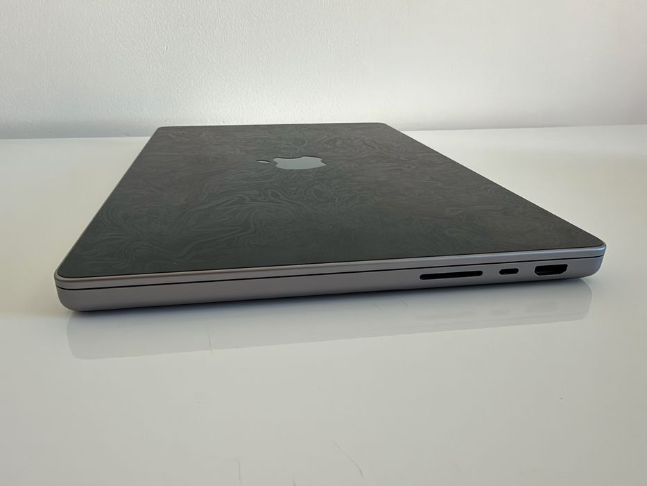 Macbook Pro M1 Pro 16GB 512GB 10CPU | 16GPU