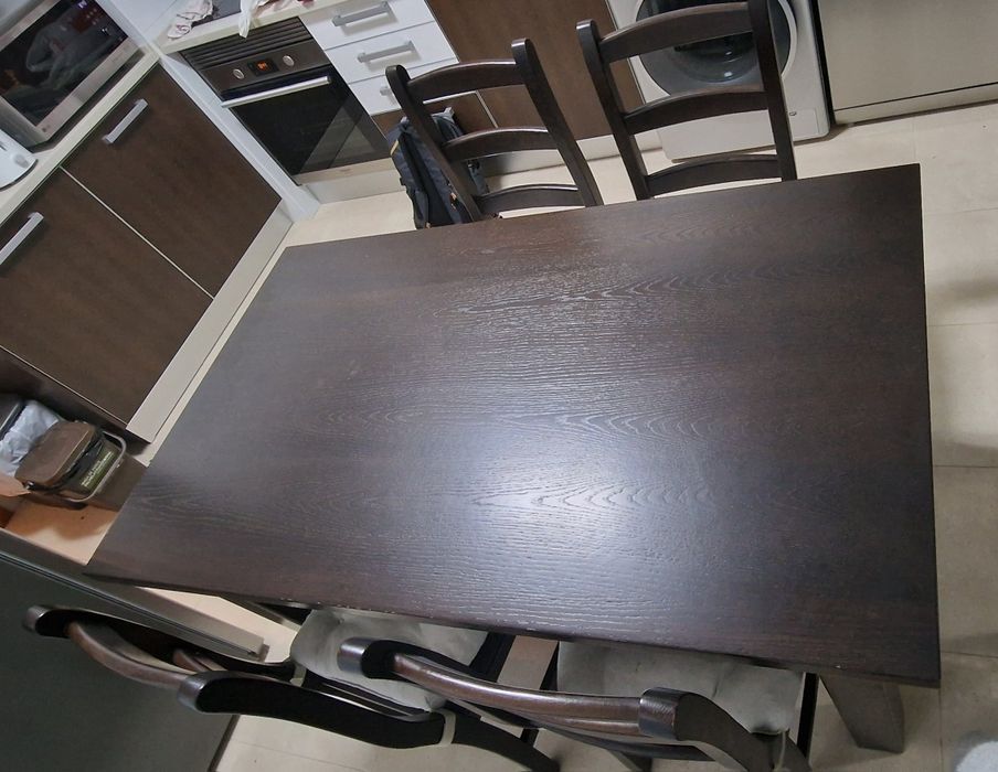 Mesa de cozinha em carvalho maciço