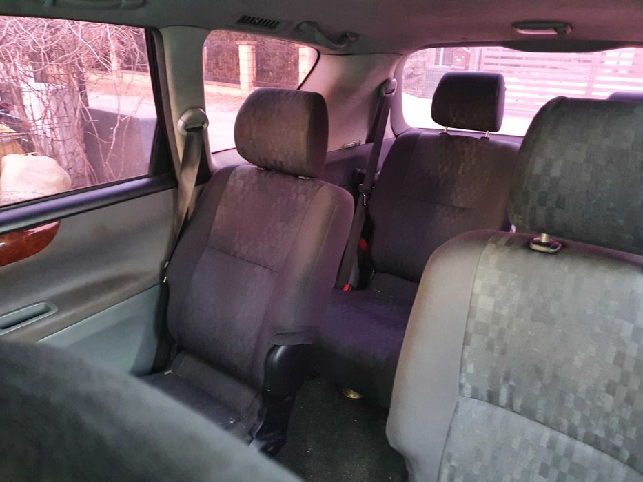 Toyota Avensis Verso