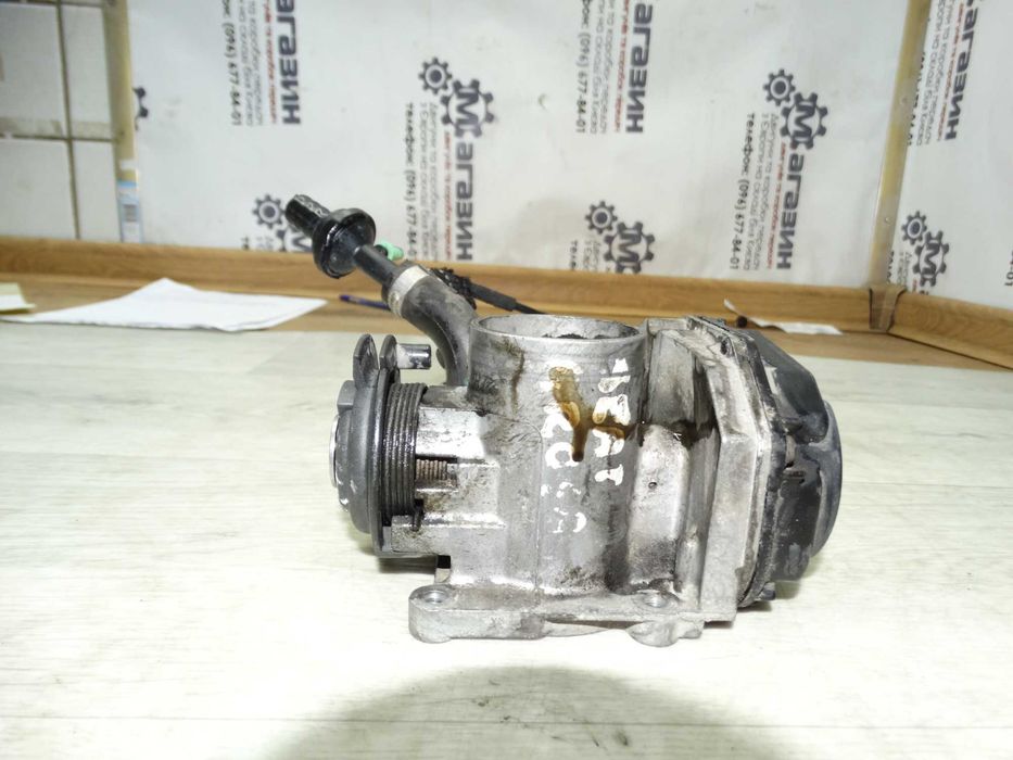 Б/в дросельна заслінка оригінальна 030133064F – VW, Audi, Skoda, Seat