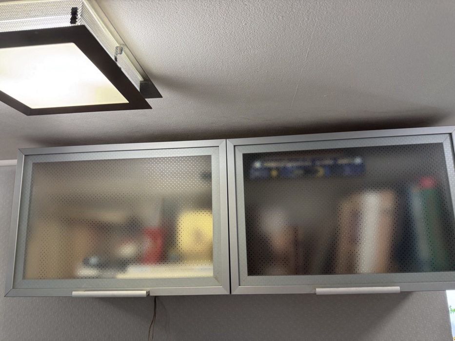 Продаю комплект мебели для подростковой спальни