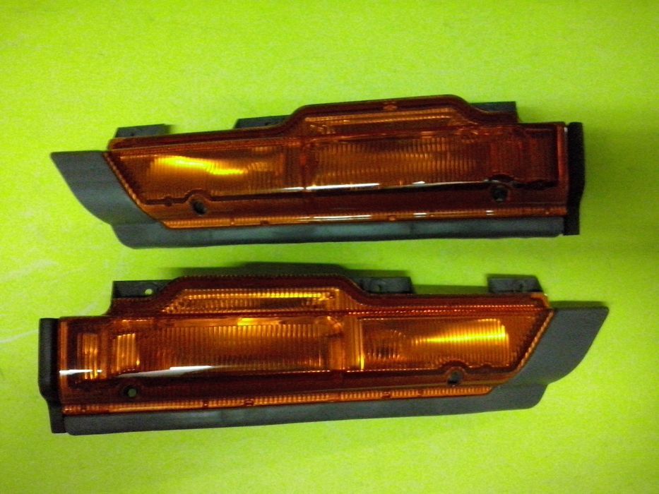 Farolim / Farolins portas Mitsubishi Canter FE531 FE534 1996- Novos