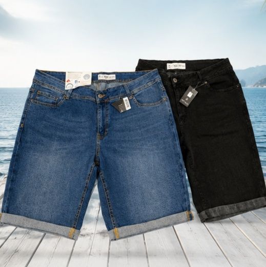 Жіночі джинсові батальні шорти Esmara. розмір з 4 XL  по 8 XL.