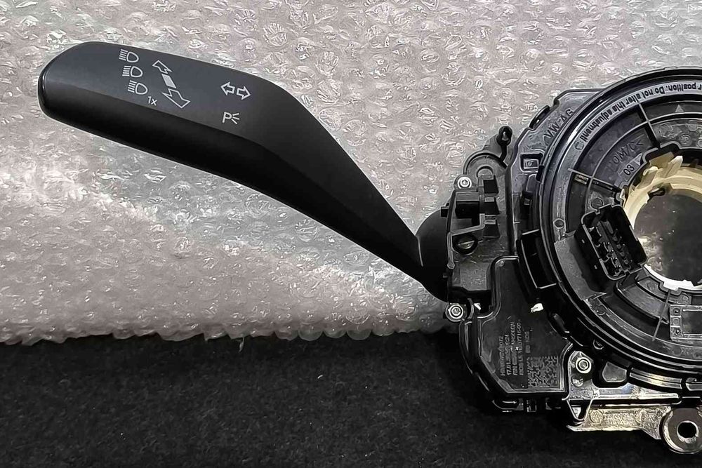 Conjunto / Manetes de Luzes e Limpa Vidros 1EA953507AE - VW ID.3
