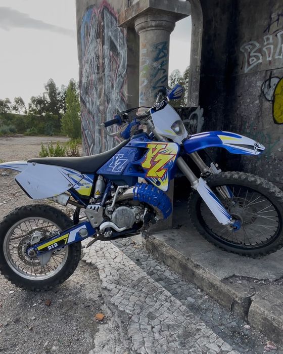 YZ250 como nova!