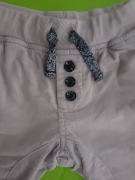 Calças Zara 6-9m